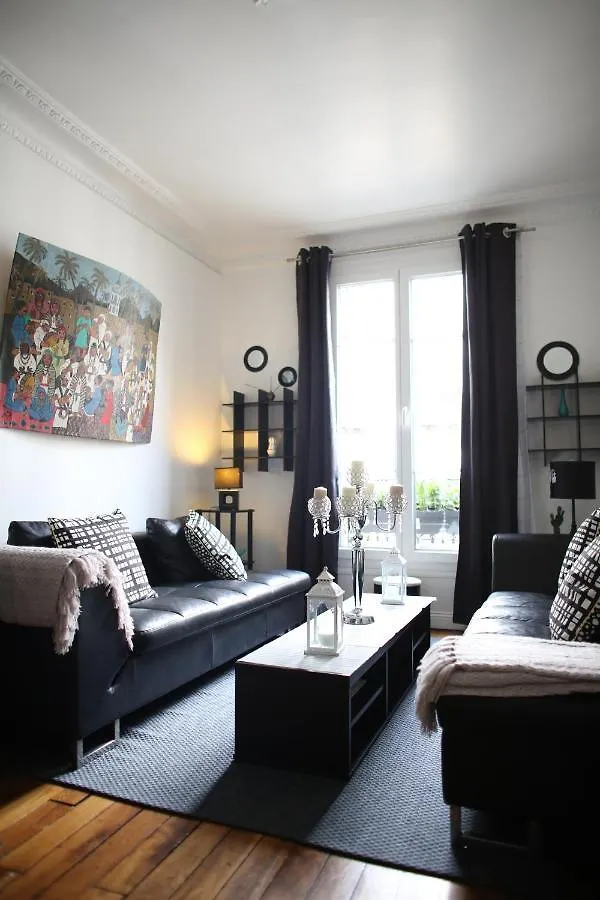 Montmartre's Daire *